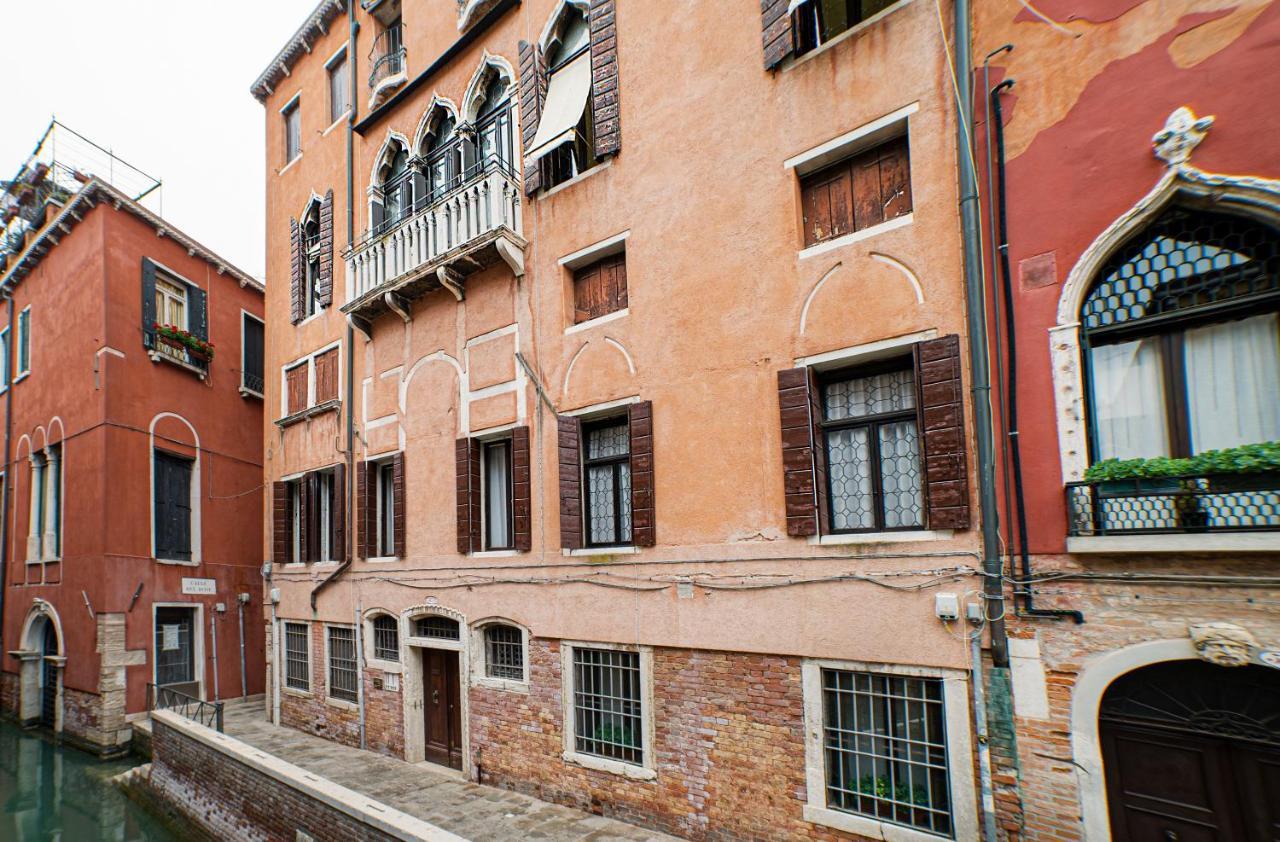 Palazzo Suite Ducale Veneţia Exterior foto